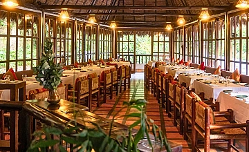 Inkaterra en Aguas Calientes: comedor del hotel para viajeros rumbo a Machu Picchu